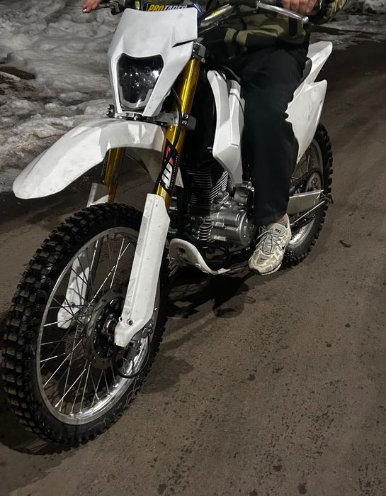 Продам Эндуро 250