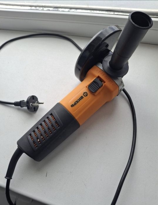 Болгарка  Новая.