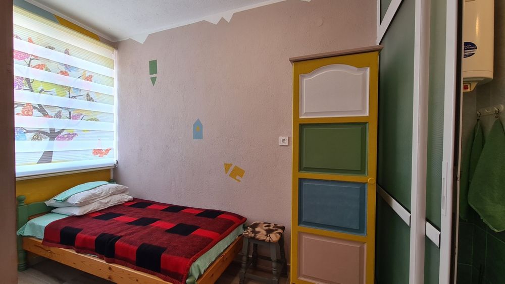 Къща, РЗП 320 кв.м., гр. Приморско