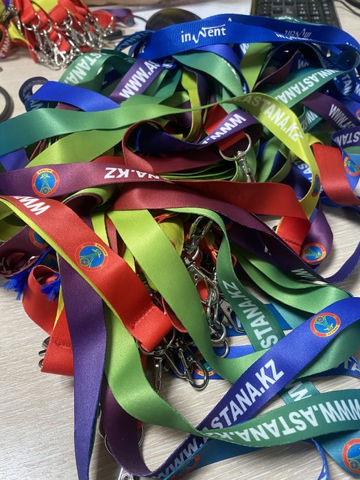 Ленты для бейджа