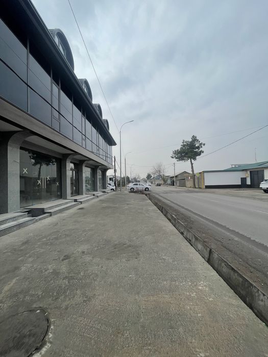 Продается нежилое помещение! Вдоль дороги, первая линия!