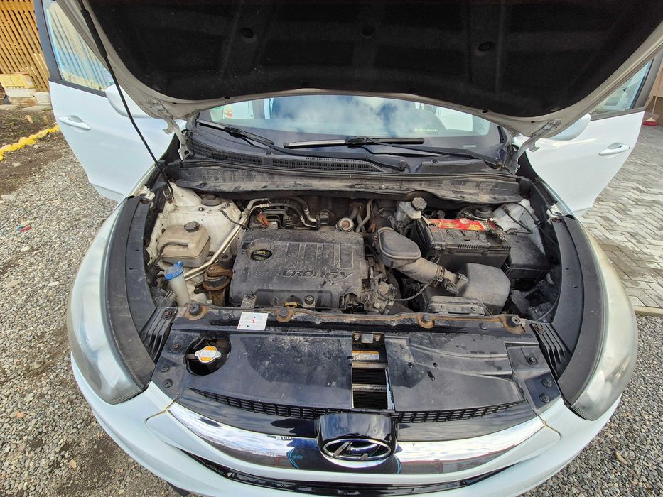 HYUNDAI ix35 2011 — imagine 5