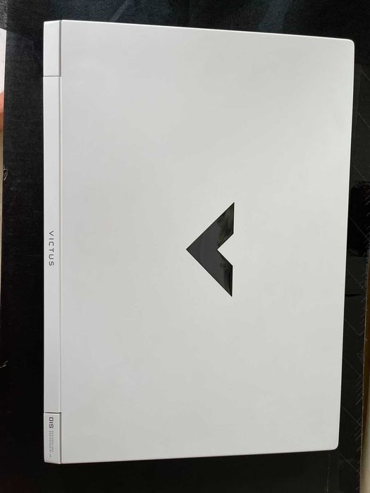 Laptop Gaming HP VICTUS - i5 - 16GB DDR4 - 512 GB SSD SAMSUNG - ALB