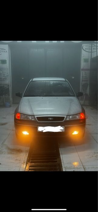 Део нексия 1.   2000 года в отличном состоянии!!! 67000 т км пробег!!!