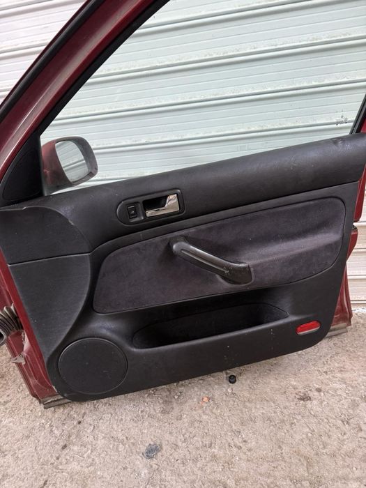 Vw Bora  Бора врати