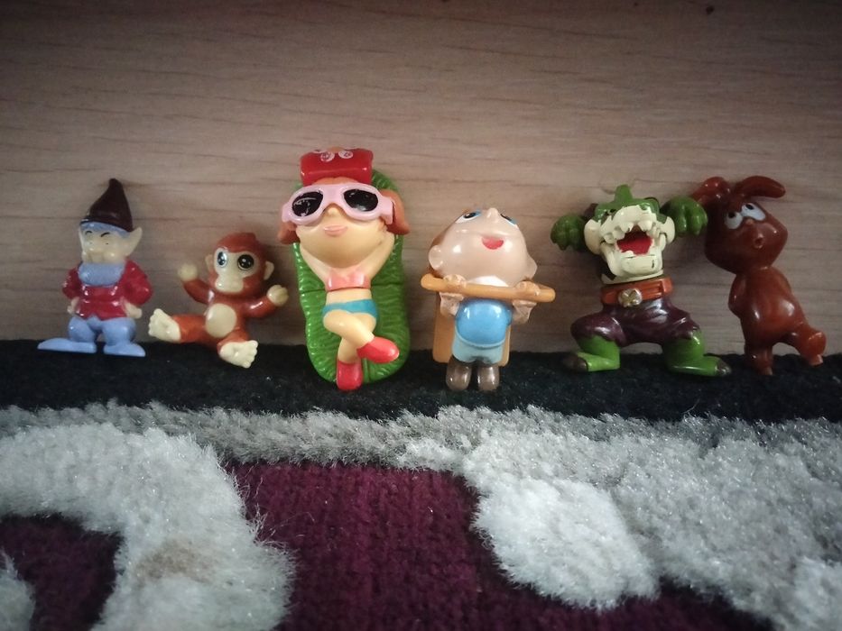 Детские игрушки фигурки