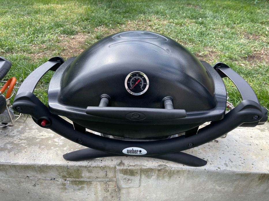 Барбекю на газ Weber Q1000/Q1200