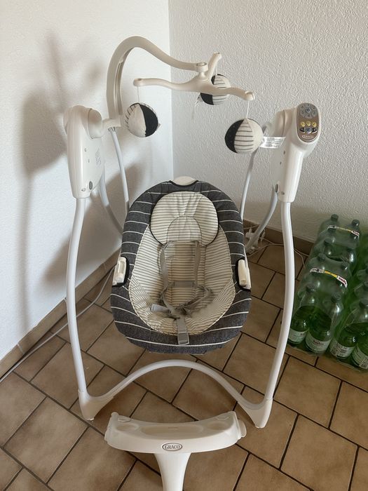 Leagăn electric pentru bebeluși  tip balansoar