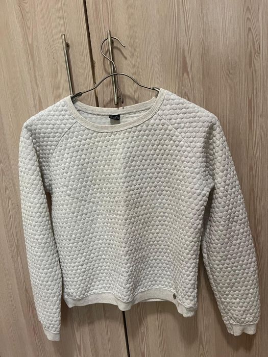 Продам школьные одежду