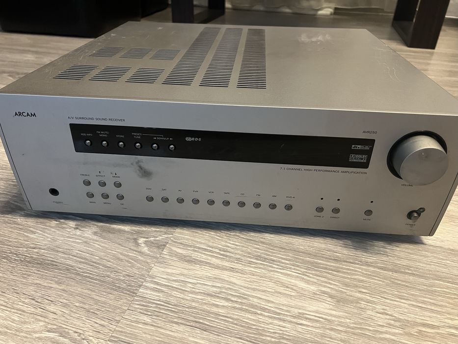 Receiver Amplificator Arcam AVR-250