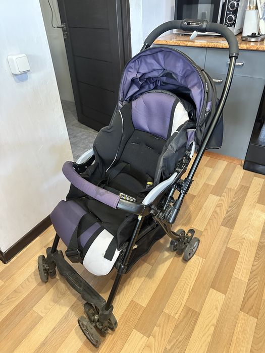Коляска Combi Stroller