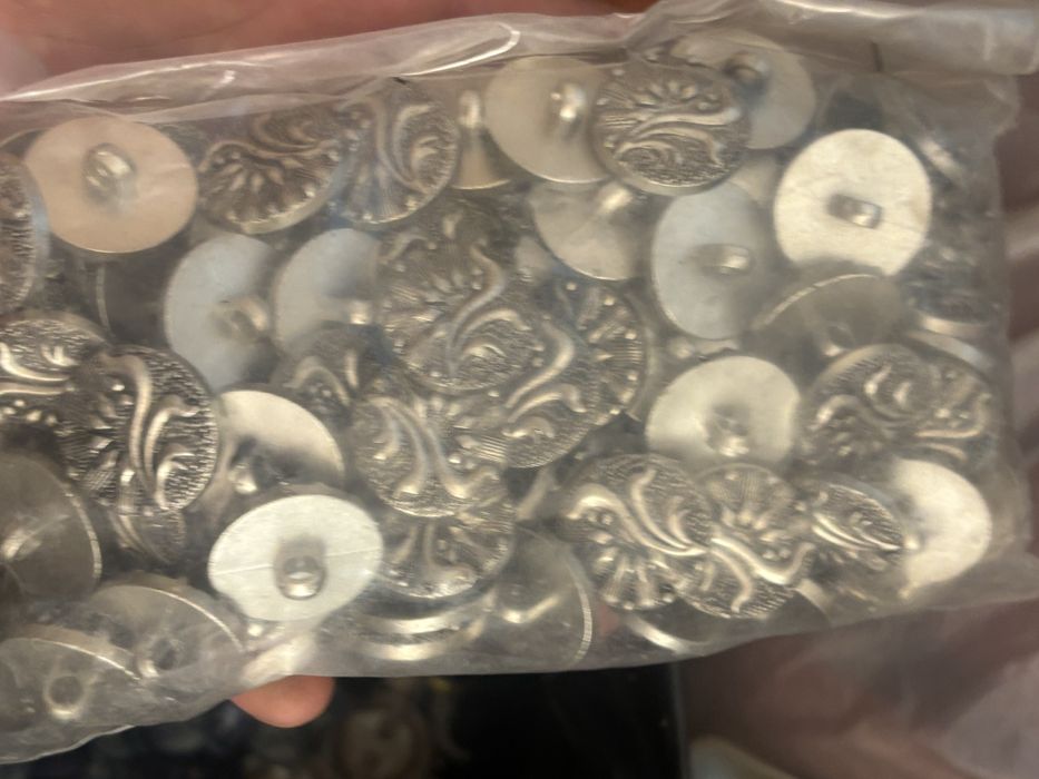 Түйме киім кешектерге