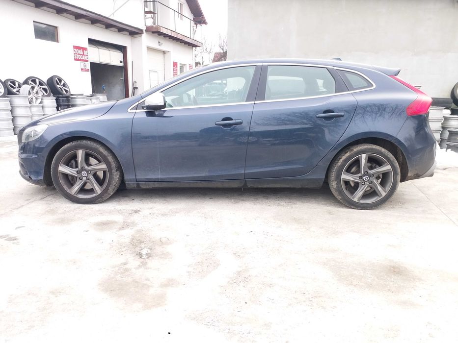 Piese SH Originale Volvo V40 1996-2004 / 2012-2020