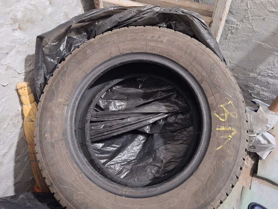 Зимни гуми в отлично състояние