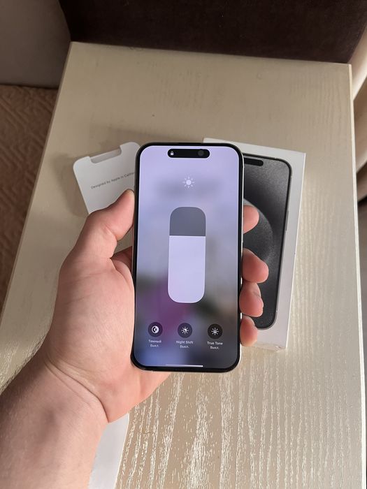 Продам айфон 15 про