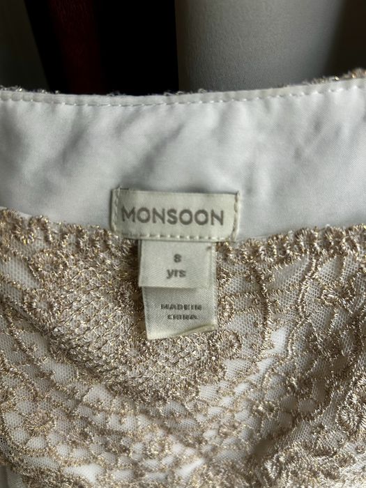 Рокля Monsoon 8 години