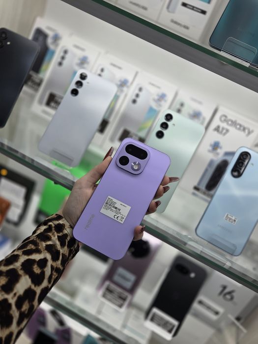 Humor GSM oferă spre vânzare / Realme 16 Pro / 512 GB / Purple / Nou Sigilat / Garanție 24 luni / Rate