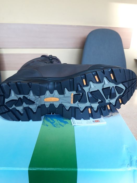 Разпродажба последни бройки-Нови Ловни обувки Meindl Kansas -280 лева.