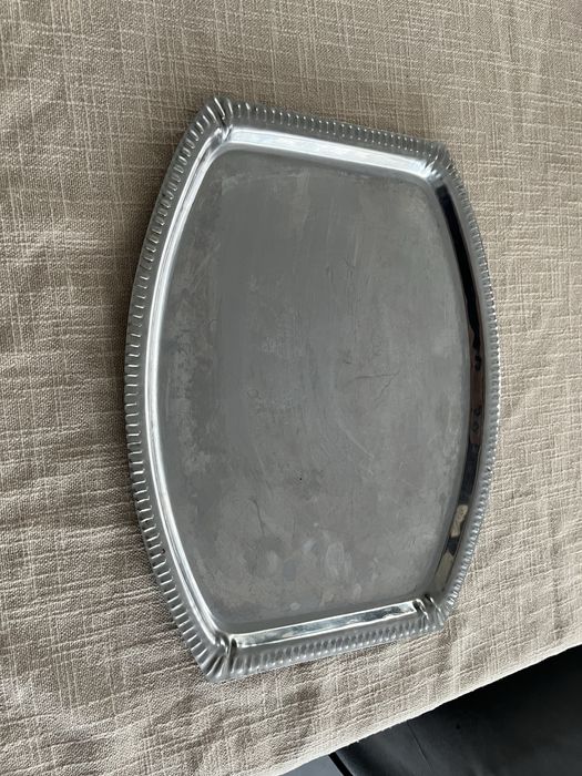 7 tavi servire metalice