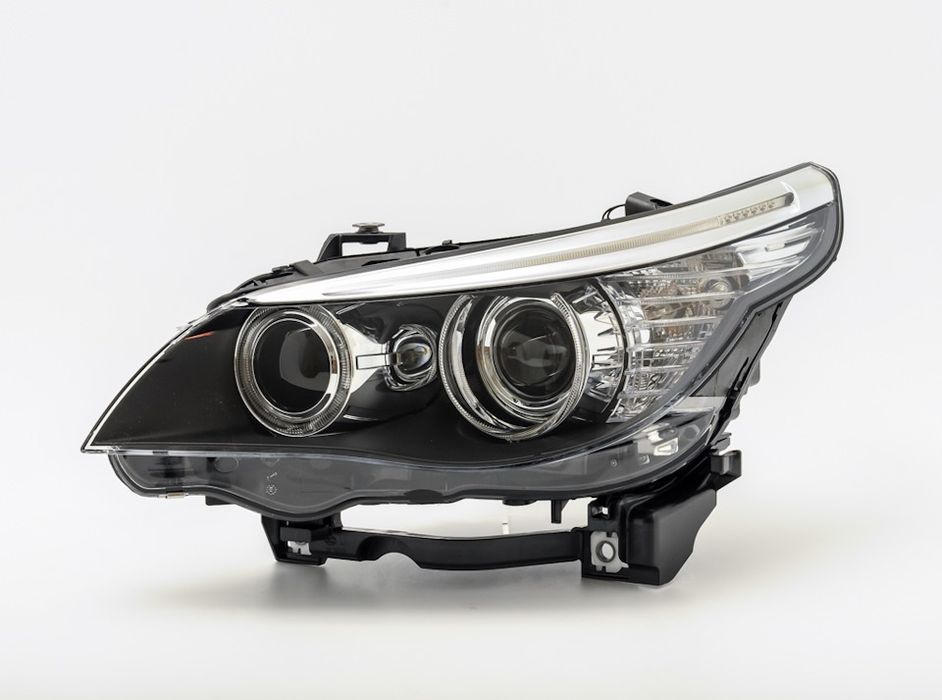 Стекла фар с дхо   BMW E60