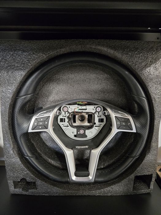 Волани за Mercedes-benz