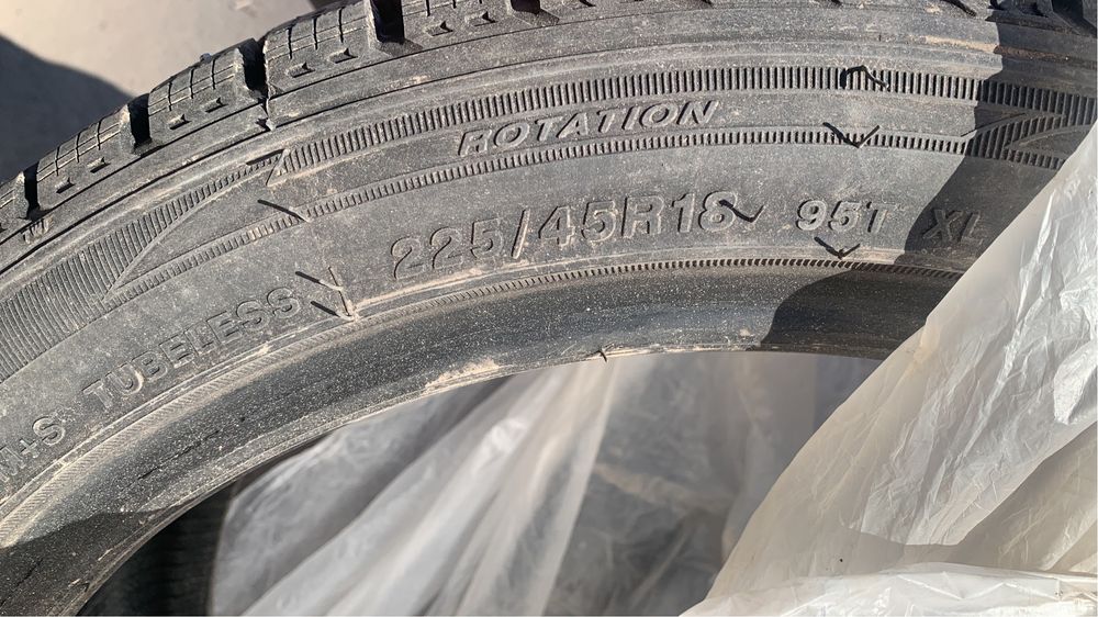 Шины прадаётся р18