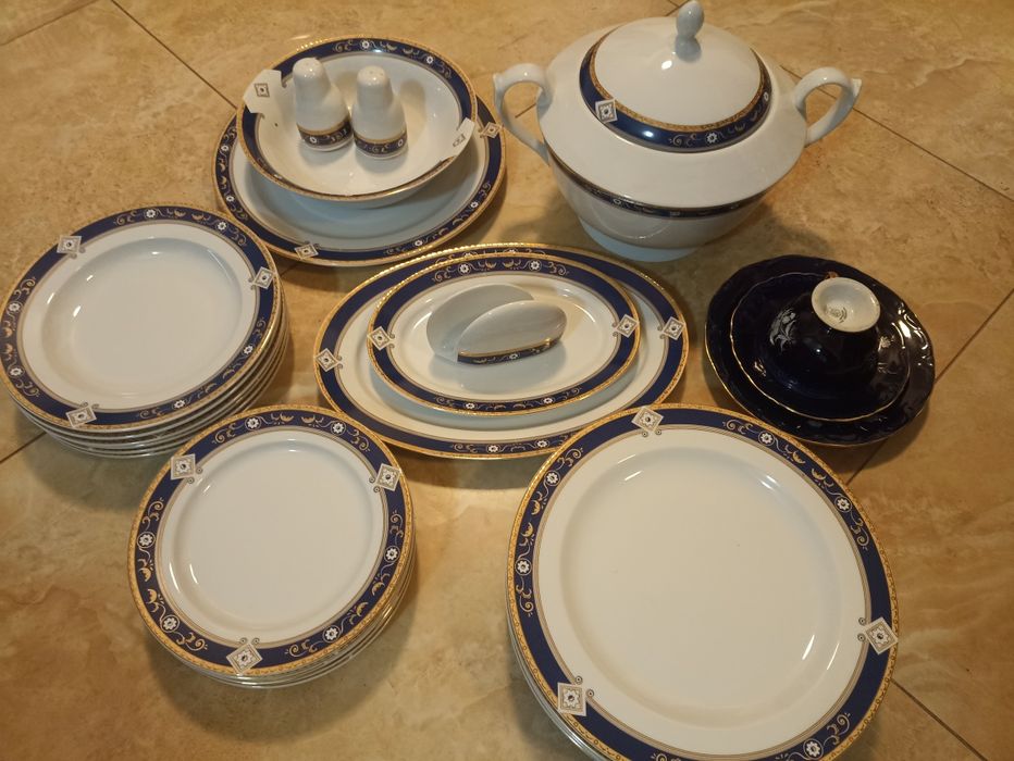 Serviciu Apulum, de porțelan, pentru 6 persoane
