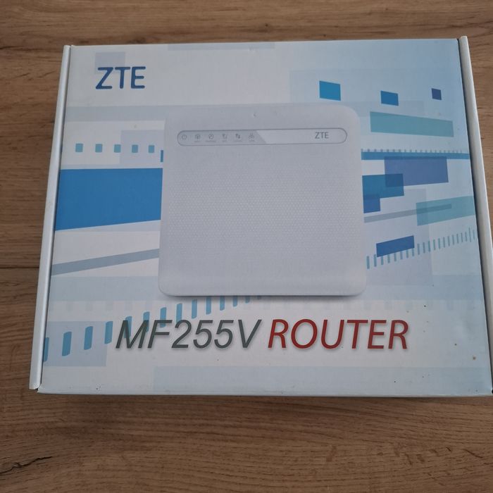 Vand router ZTE nou, in cutie