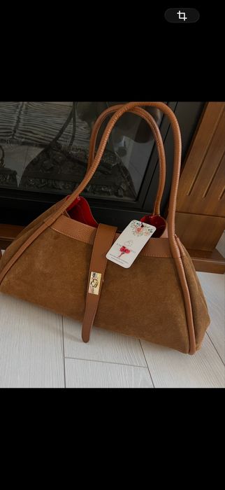 Poseta piele naturala