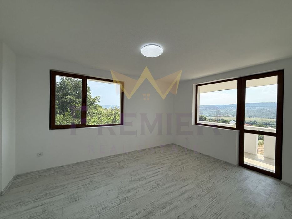 Продава се Къща в с. Оброчище, Област Добрич - 165 кв.м за 1394 €/кв.м - Снимка #5