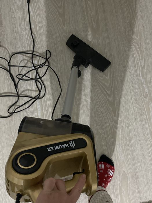 Пылесос новый, торг есть