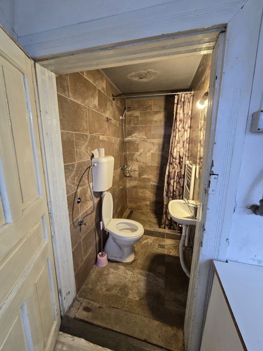 Inchiriez casa de muncitori in Marasti, Cluj-Napoca, judetul Cluj