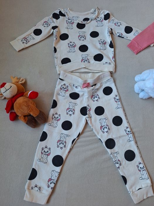 Нови дрешки за момиченце размер 3-4 години