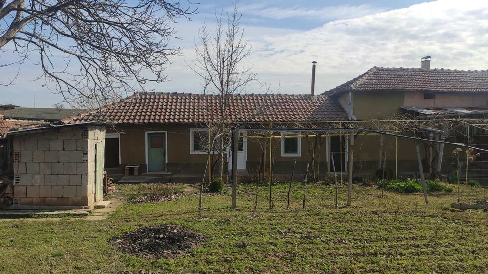 Продава се Къща в с. Подем, Област Плевен - 70 кв.м за 572 €/кв.м - Снимка #2