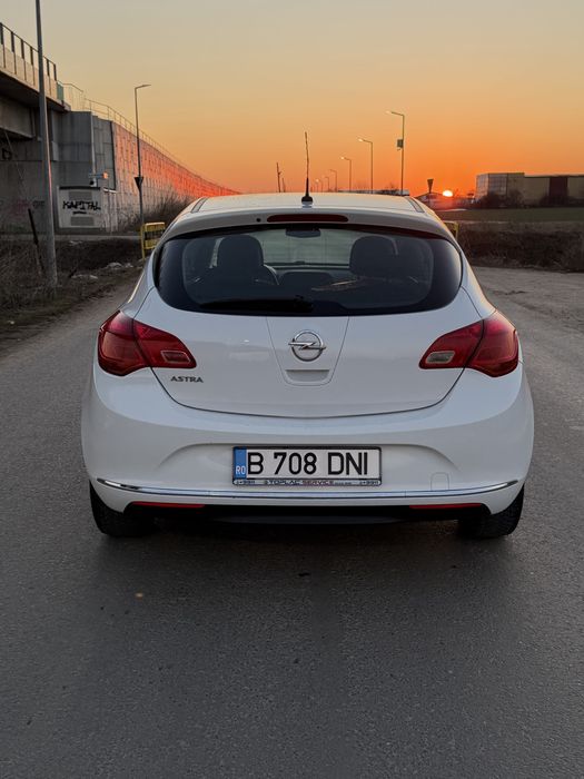OPEL Astra 2015 — imagine 5