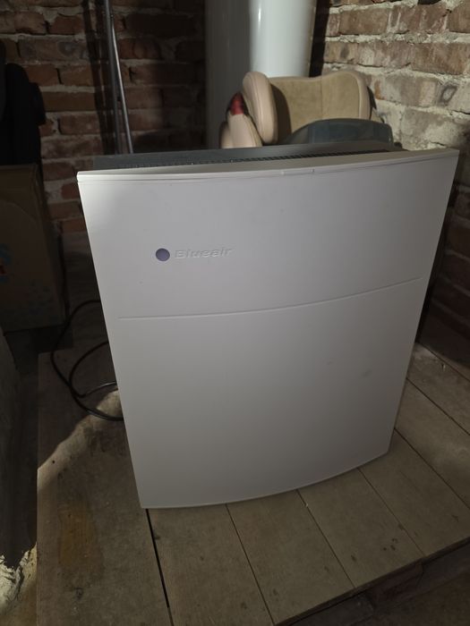 Пречиствател за въздух BlueAir