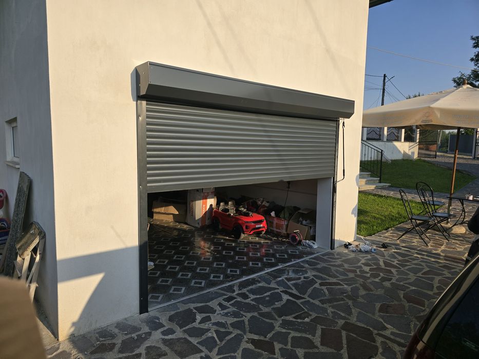 Usa garaj rulou aluminiu