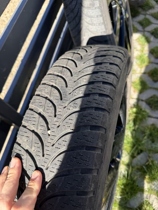 Roti complete de iarna originale BMW i3S model 426