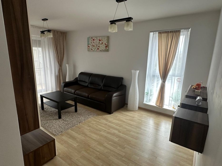 Ofer spre închiriere ap.cu 2 camere, Avantarden Tractorul