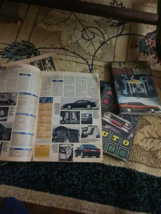Almanahuri și reviste auto.