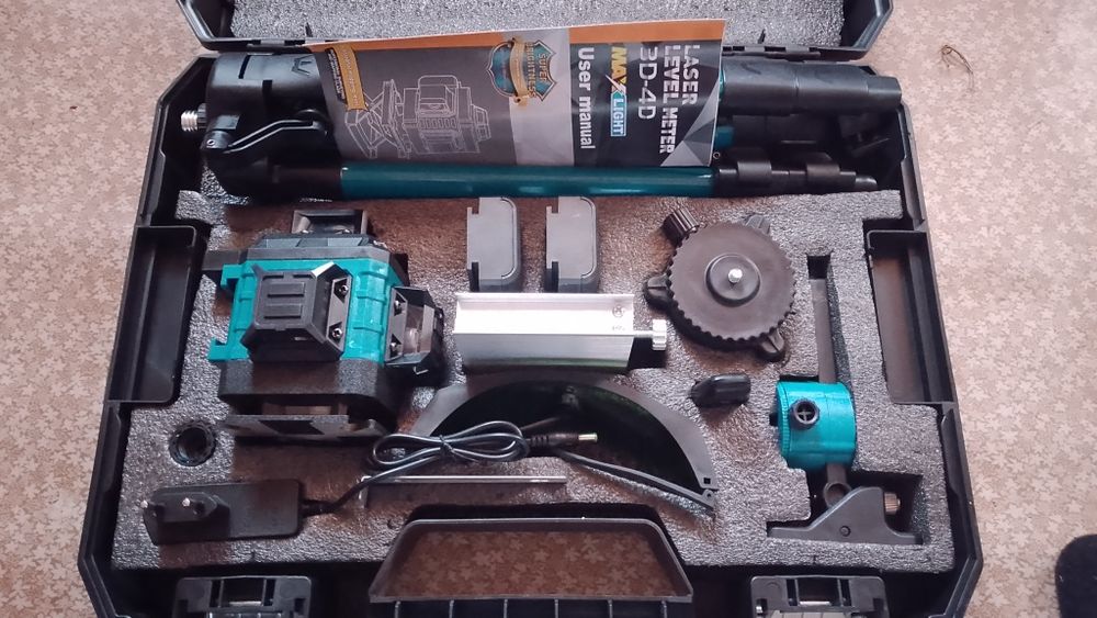 Lazer Uruven sotiladi