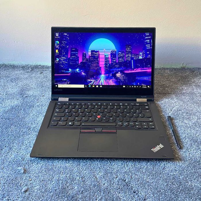 ThinkPad YOGA 370 Lenovo - 13.3''FHD Touchscreen, i5-7300u, 8GB RAM