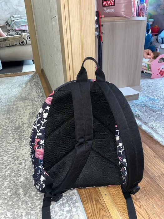 Продам школьный рюгзак