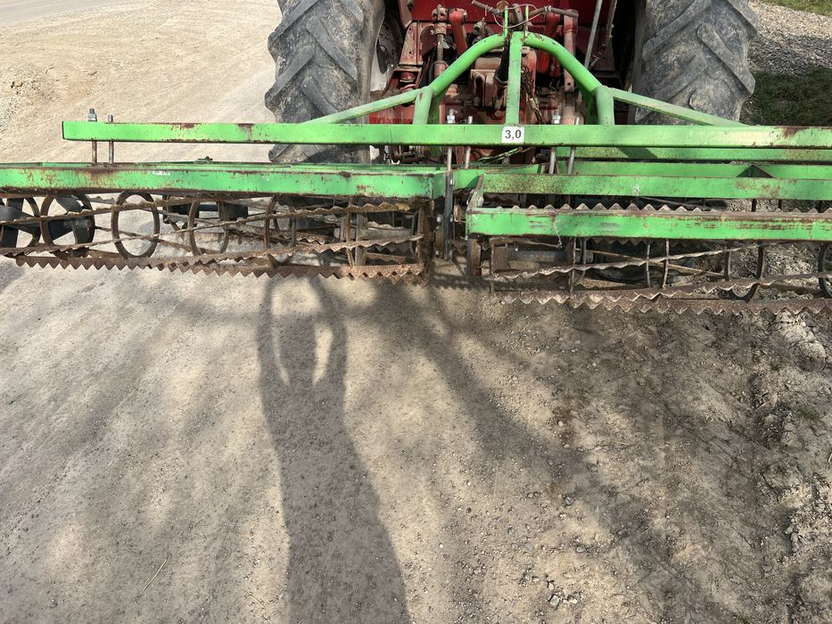 Tavalugi pentru spargera bolovanilor