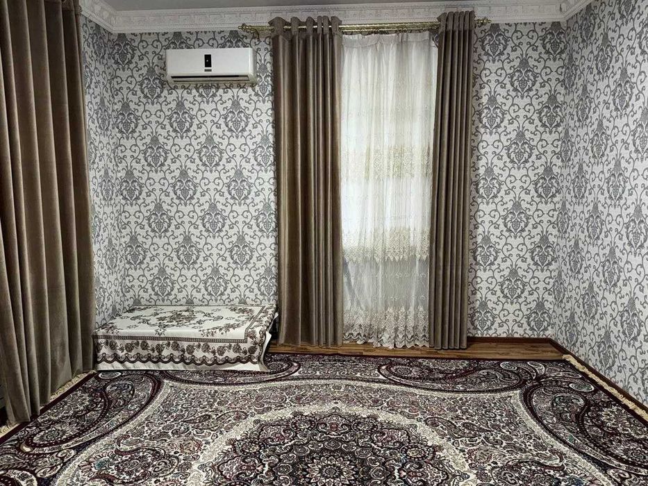 Зангиота ховли 6 сотих сотилади срочно!