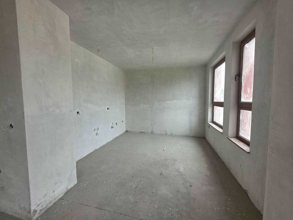 Апартамент с три спални в Центъра на гр.Хасково