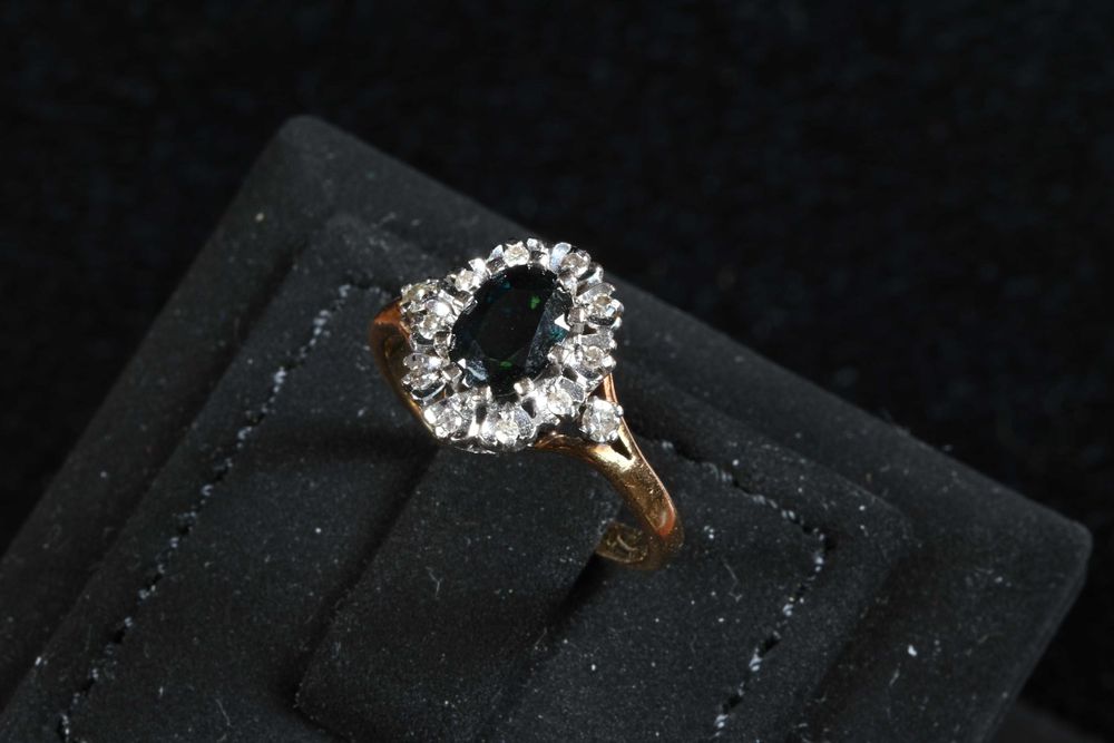 Пръстен Злато 750 и Платина с Диаманти и Сапфир Размер 51