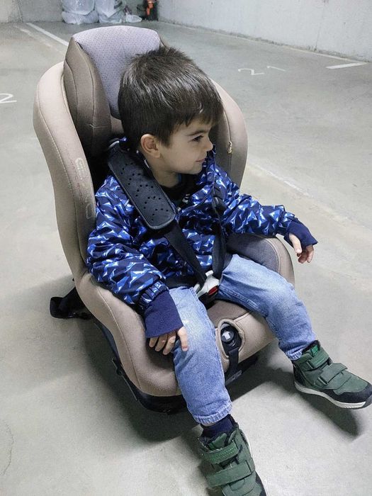 Столче за кола Jane (9-18кг) Exo Isofix