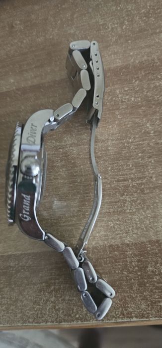 Vând invicta Grand Driver