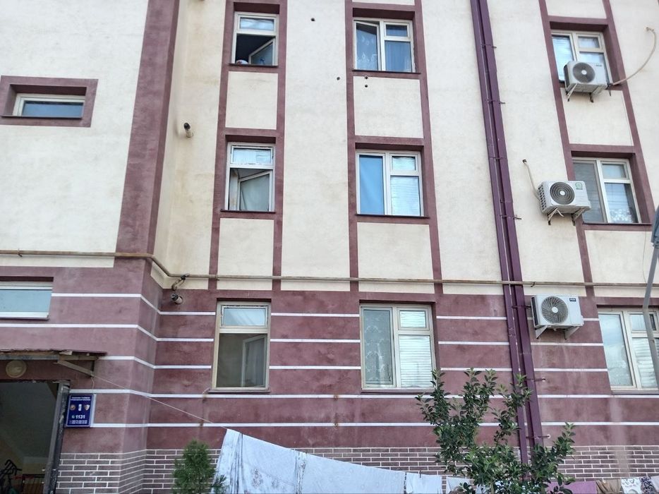 Квартера сотилади